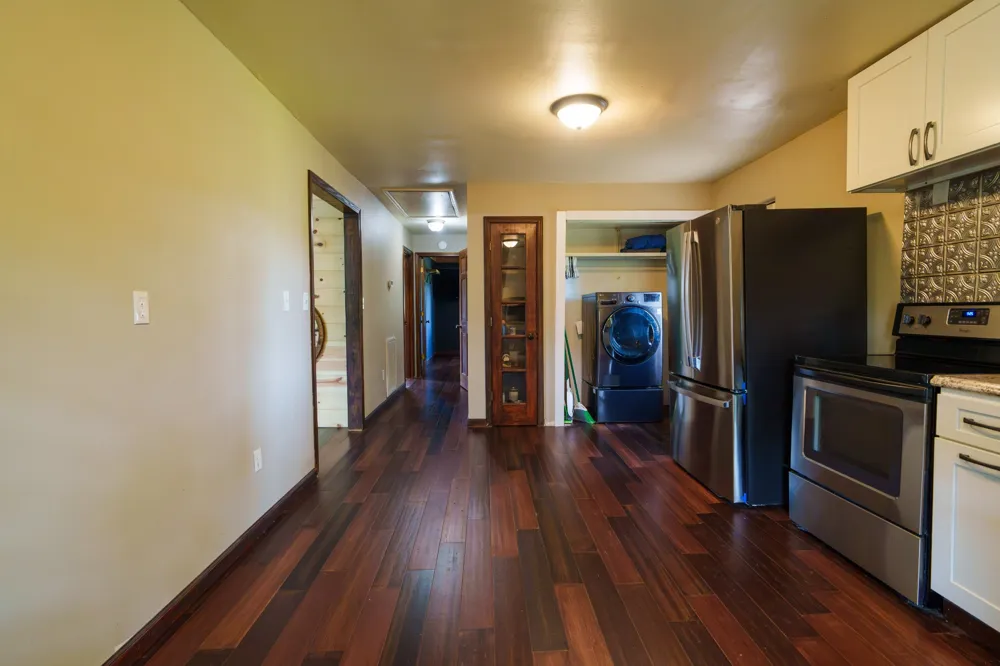 142 Poston Andrews Ln Cookeville, TN 38506