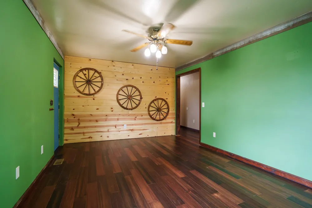 142 Poston Andrews Ln Cookeville, TN 38506
