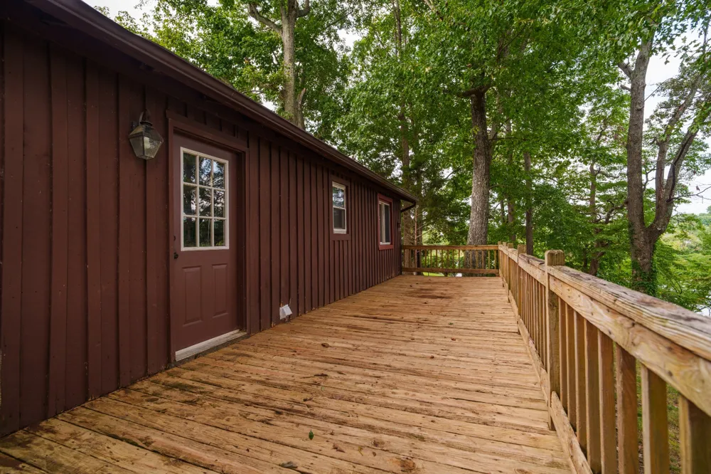 142 Poston Andrews Ln Cookeville, TN 38506