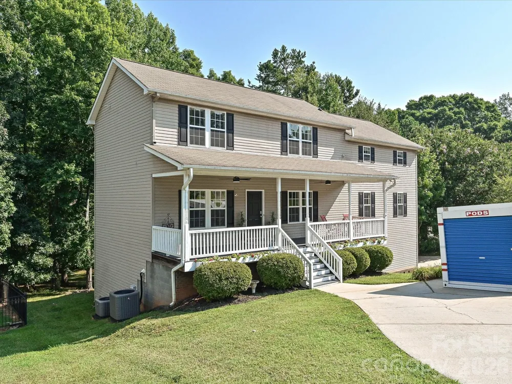 1401 Wall Street Waxhaw, NC 28173