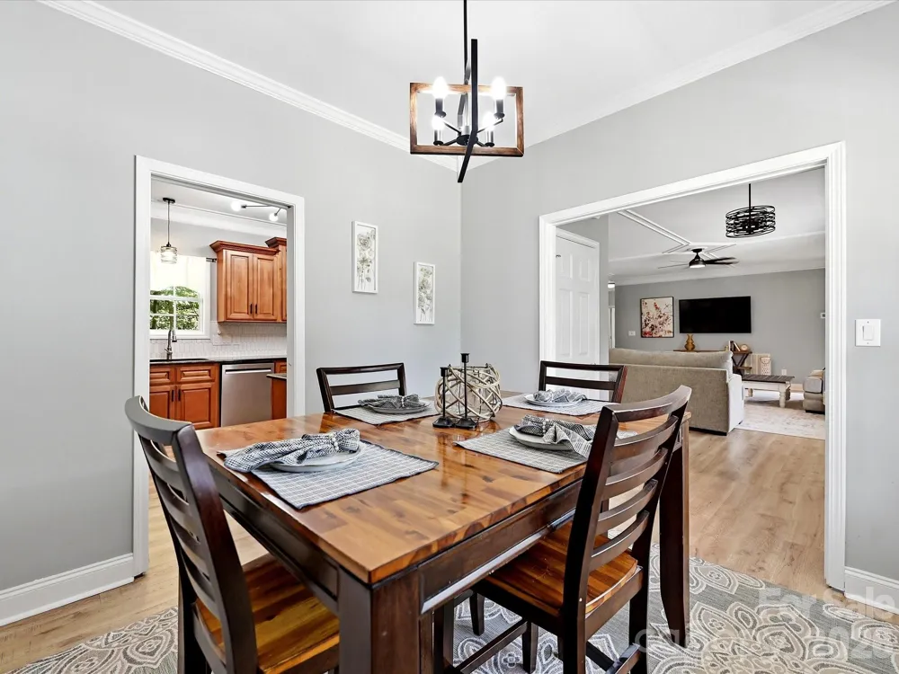 1401 Wall Street Waxhaw, NC 28173