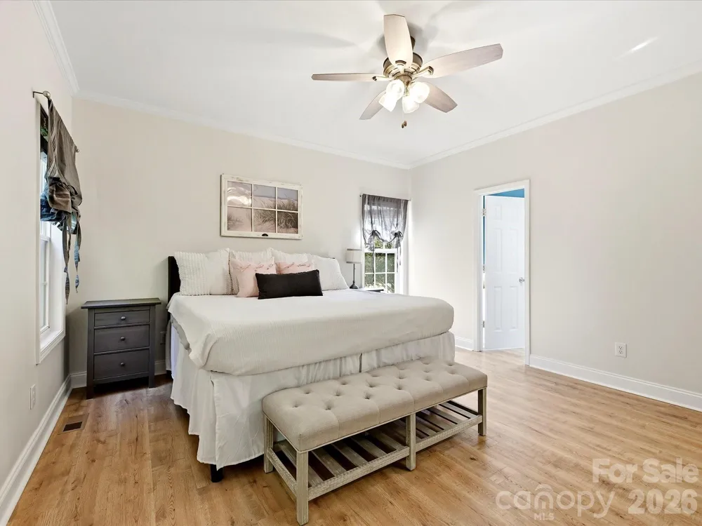 1401 Wall Street Waxhaw, NC 28173