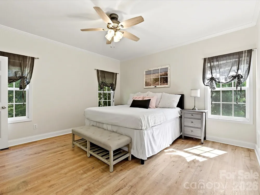 1401 Wall Street Waxhaw, NC 28173
