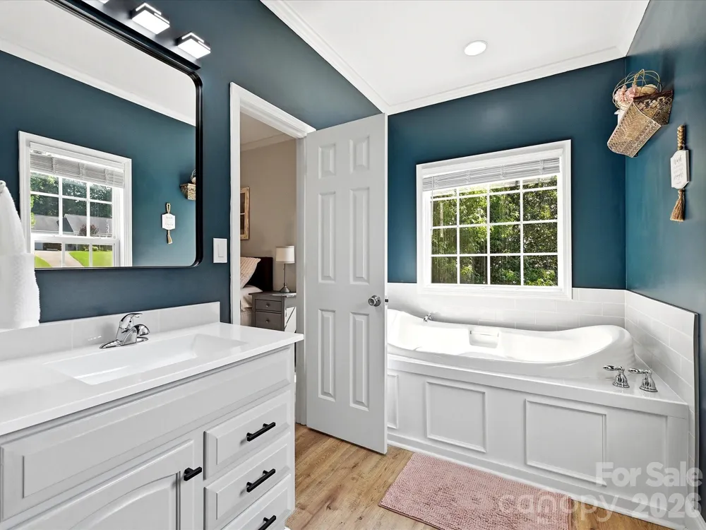1401 Wall Street Waxhaw, NC 28173