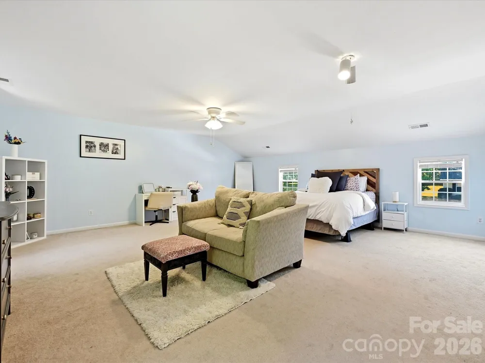 1401 Wall Street Waxhaw, NC 28173