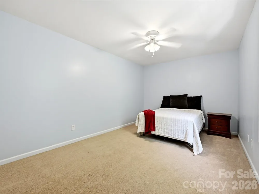 1401 Wall Street Waxhaw, NC 28173