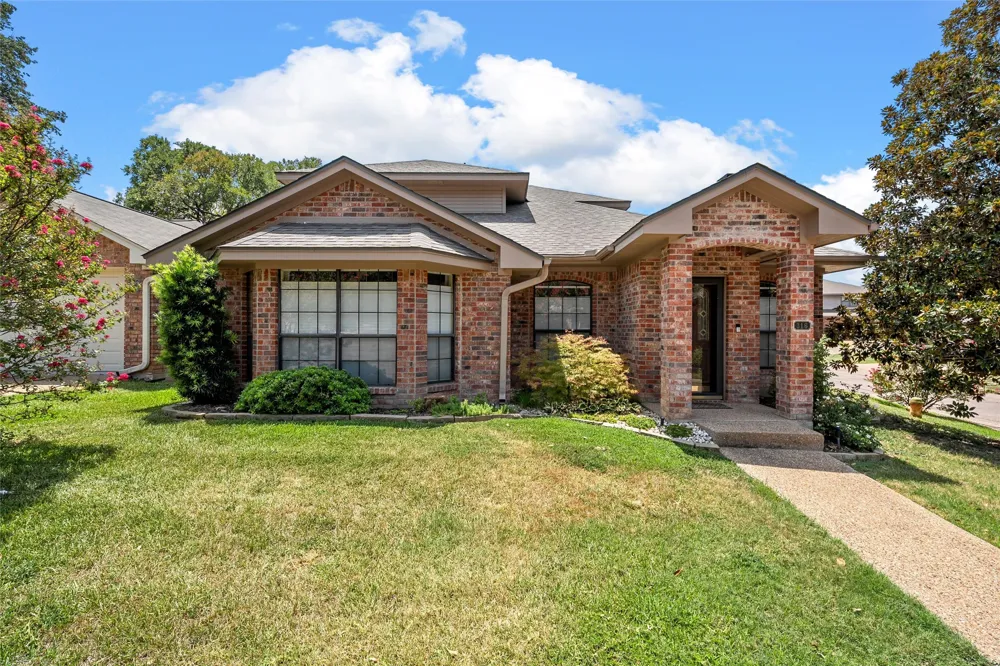 316 Tree Grove Woodway, TX 76712