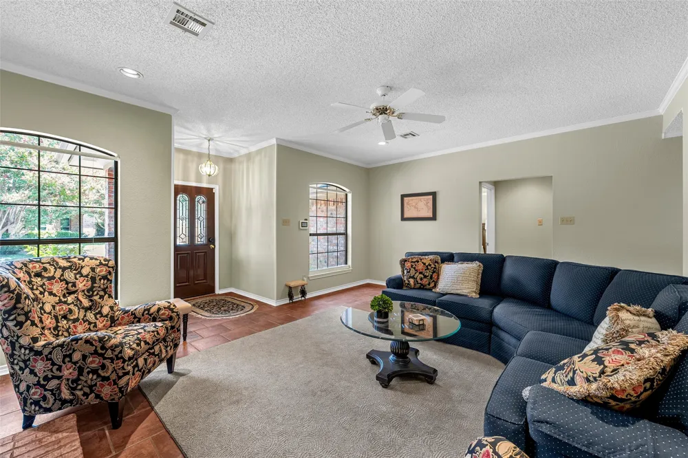 316 Tree Grove Woodway, TX 76712
