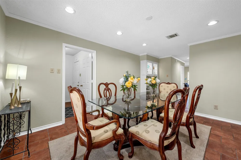 316 Tree Grove Woodway, TX 76712