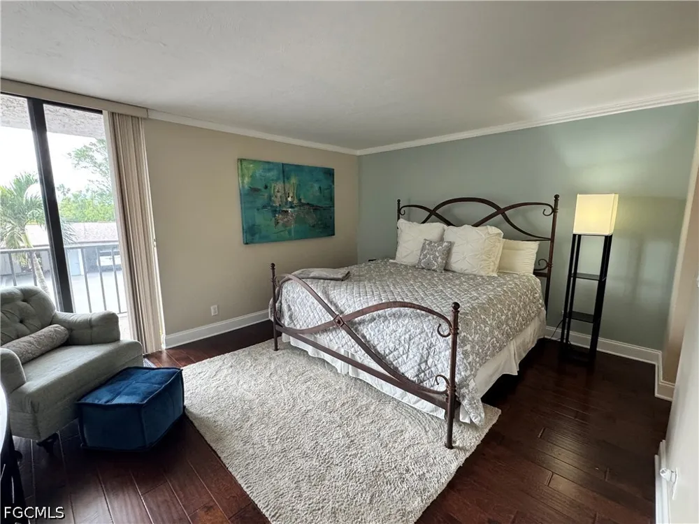 Key Drive #203 North Fort Myers, FL 33903