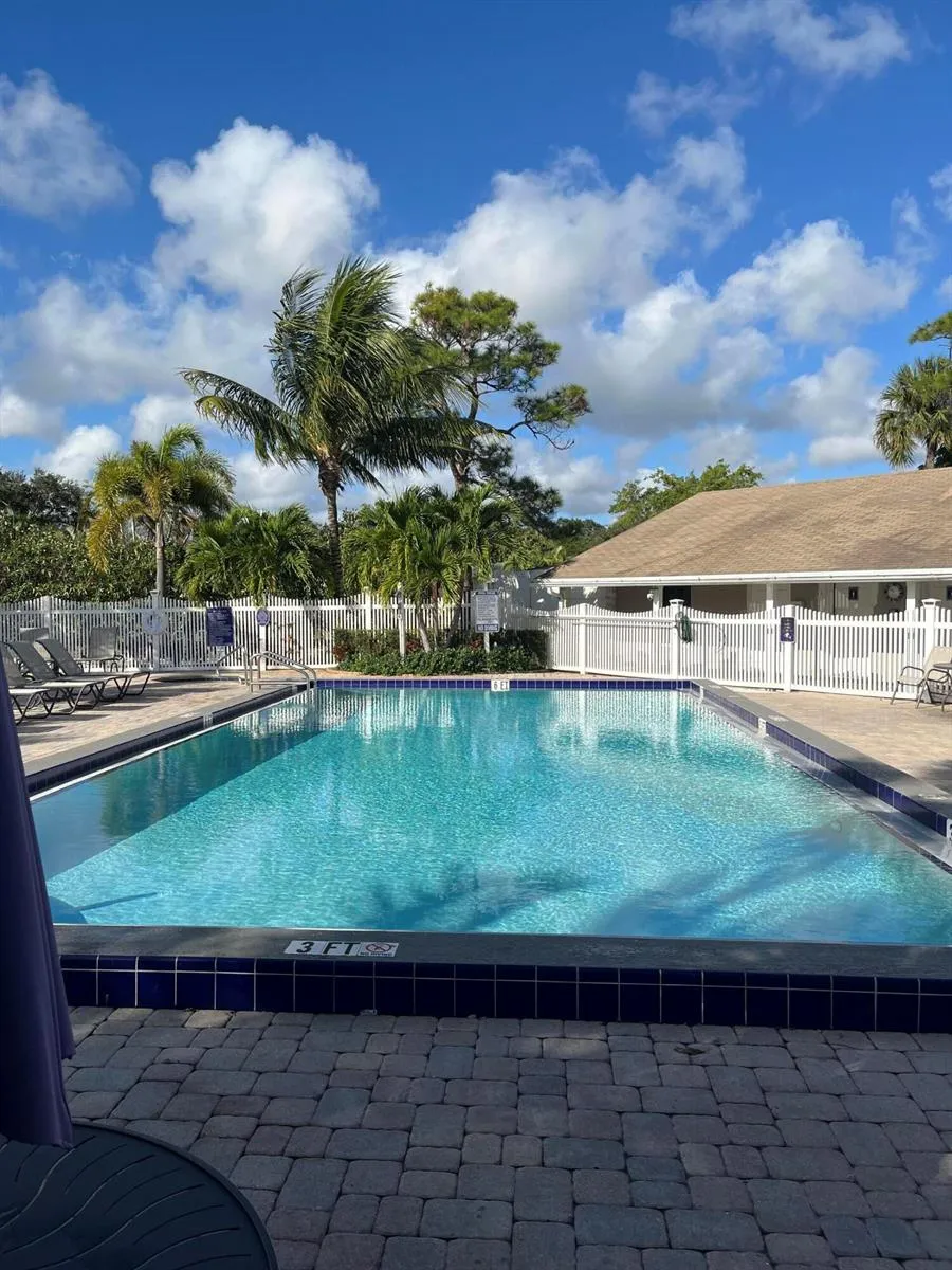 2555 Pga Boulevard #446 Palm Beach Gardens, FL 33410