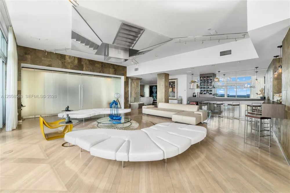 1331 Brickell Bay Dr #PH4605 Miami, FL 33131