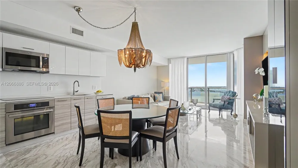 1300 Brickell Bay Dr #3102 Miami, FL 33131