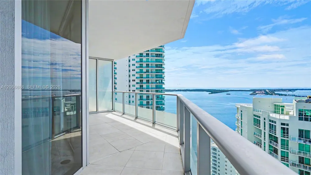 1300 Brickell Bay Dr #3102 Miami, FL 33131