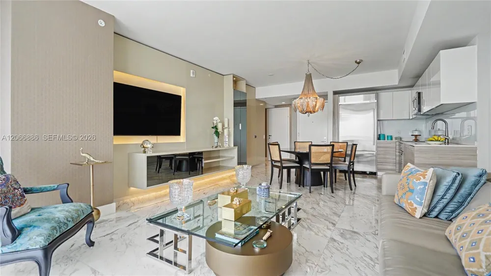 1300 Brickell Bay Dr #3102 Miami, FL 33131