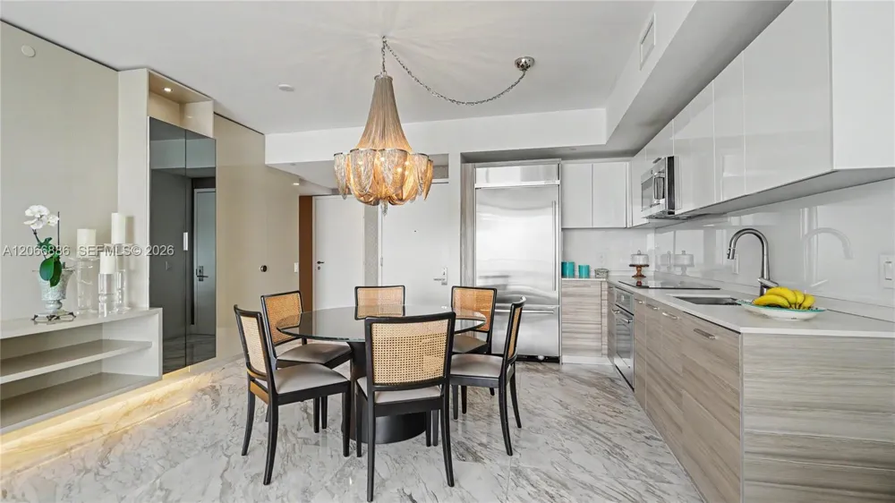 1300 Brickell Bay Dr #3102 Miami, FL 33131