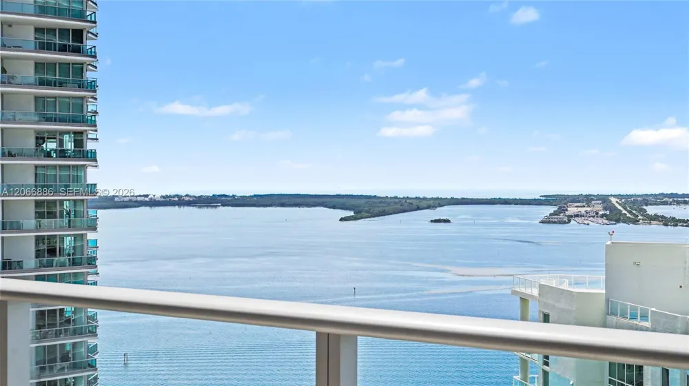 1300 Brickell Bay Dr #3102 Miami, FL 33131