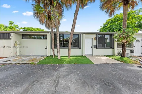 6480 E Miami Lakes Dr E #6480
