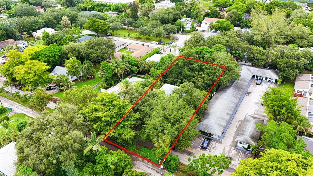 753 NE 121st St North Miami, FL 33161