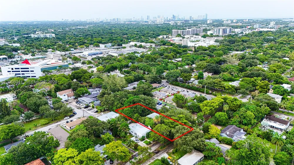 753 NE 121st St North Miami, FL 33161