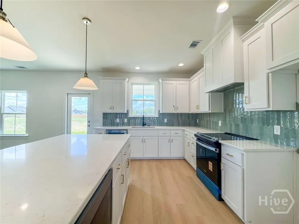 151 Cottage Loop Midway, GA 31320