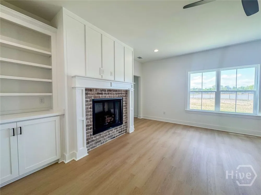151 Cottage Loop Midway, GA 31320