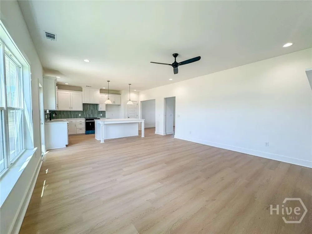 151 Cottage Loop Midway, GA 31320
