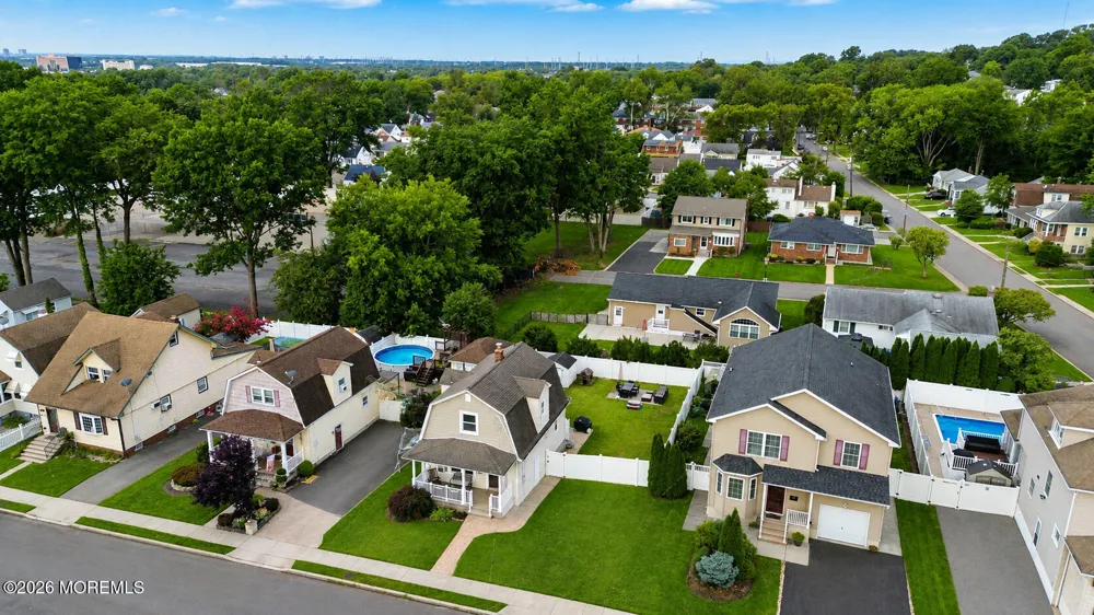 55 Maple Avenue Fords, NJ 08863