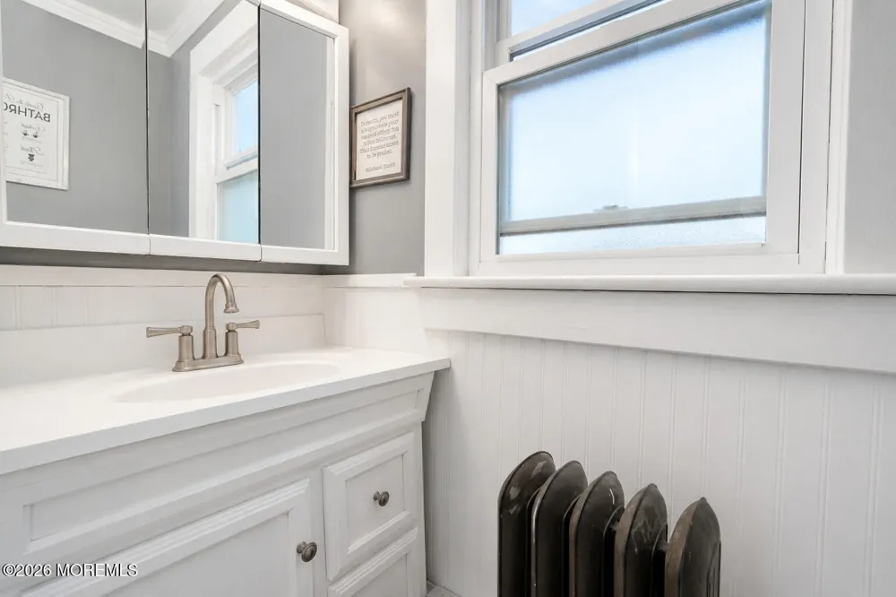 55 Maple Avenue Fords, NJ 08863
