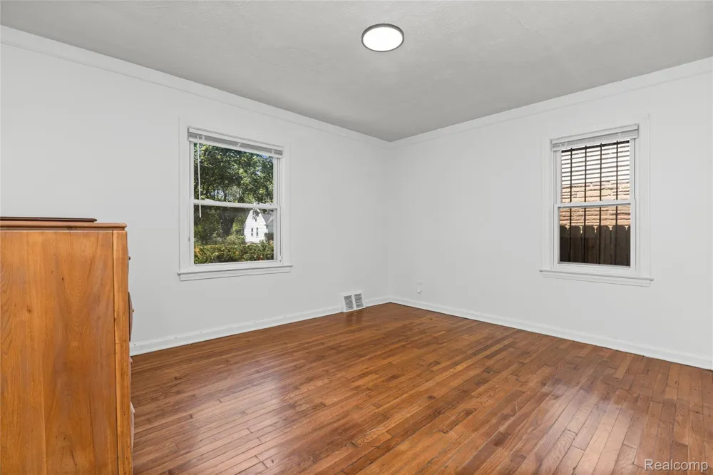 17624 Winston Street Detroit City, MI 48219