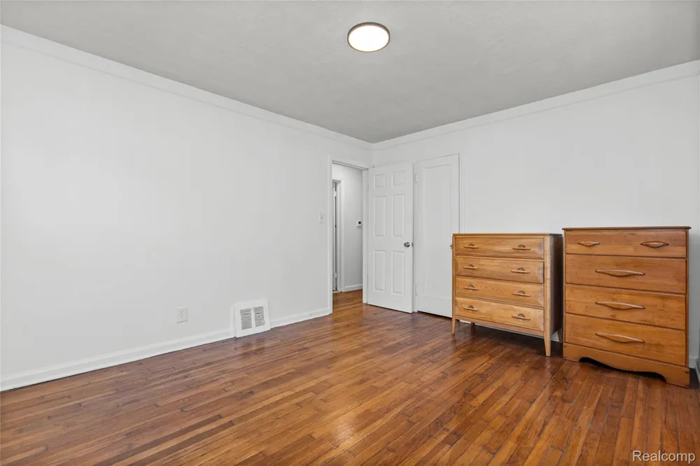17624 Winston Street Detroit City, MI 48219