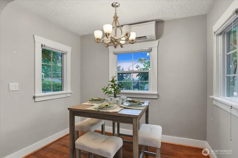 663 SW Utah Street Camas, WA 98607