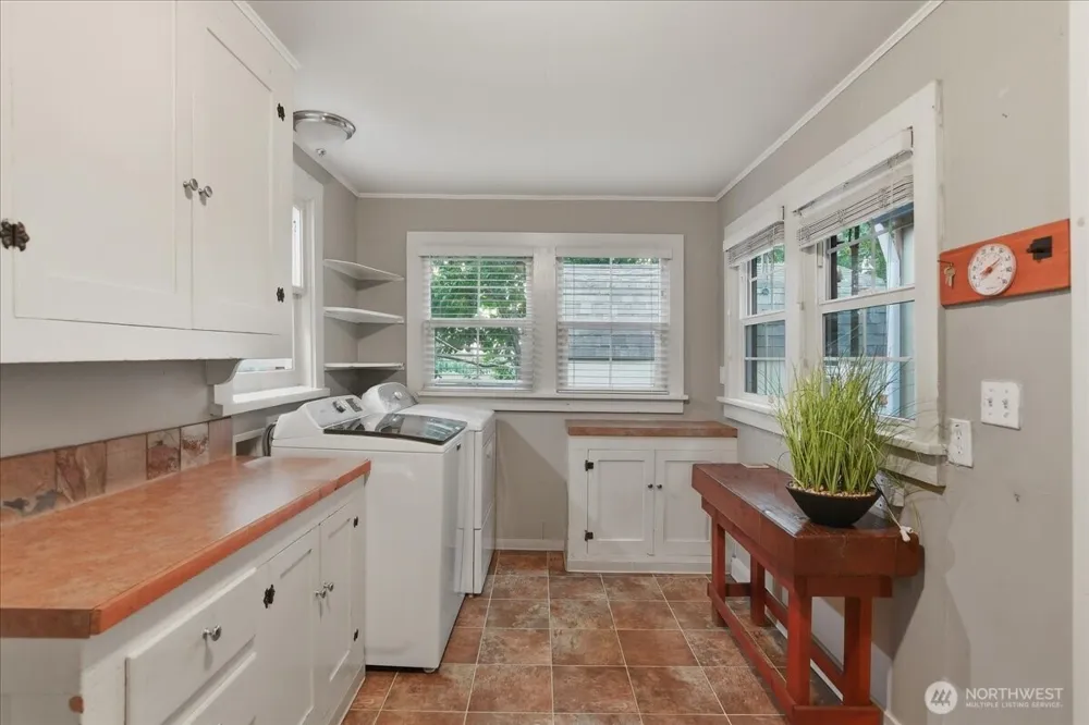 663 SW Utah Street Camas, WA 98607