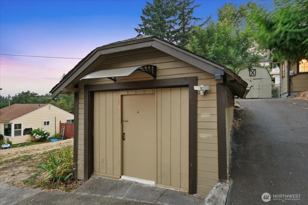 663 SW Utah Street Camas, WA 98607
