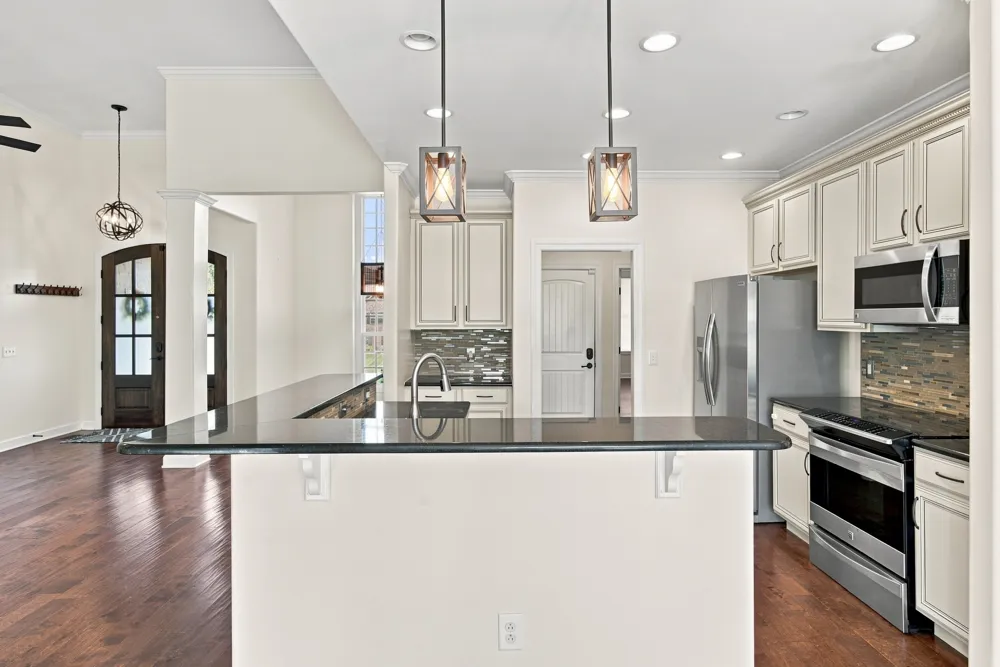 116 Cassandra Dr Cottontown, TN 37048