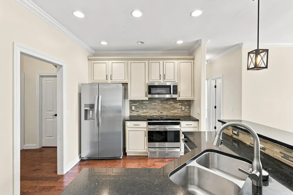 116 Cassandra Dr Cottontown, TN 37048