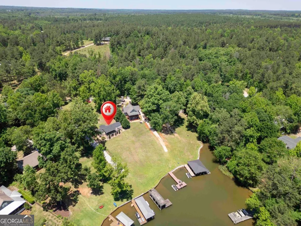 200 Possum Point DR Eatonton, GA 31024