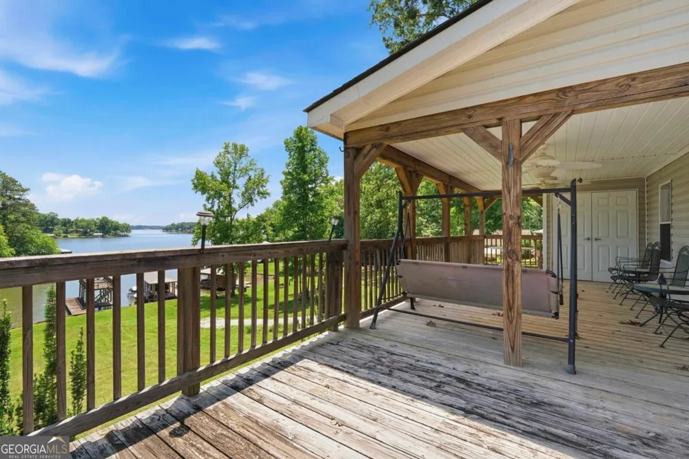 200 Possum Point DR Eatonton, GA 31024