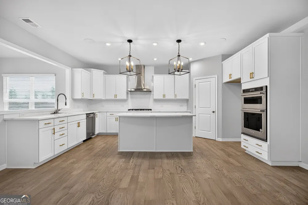 604 Napier PASS Peachtree City, GA 30269