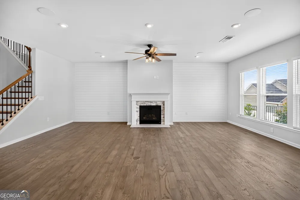 604 Napier PASS Peachtree City, GA 30269