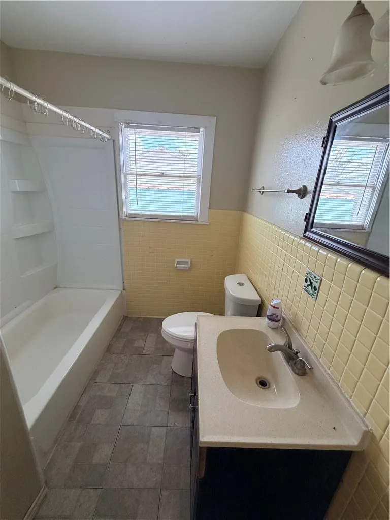 10420 Sixth Street Pettus, TX 78146