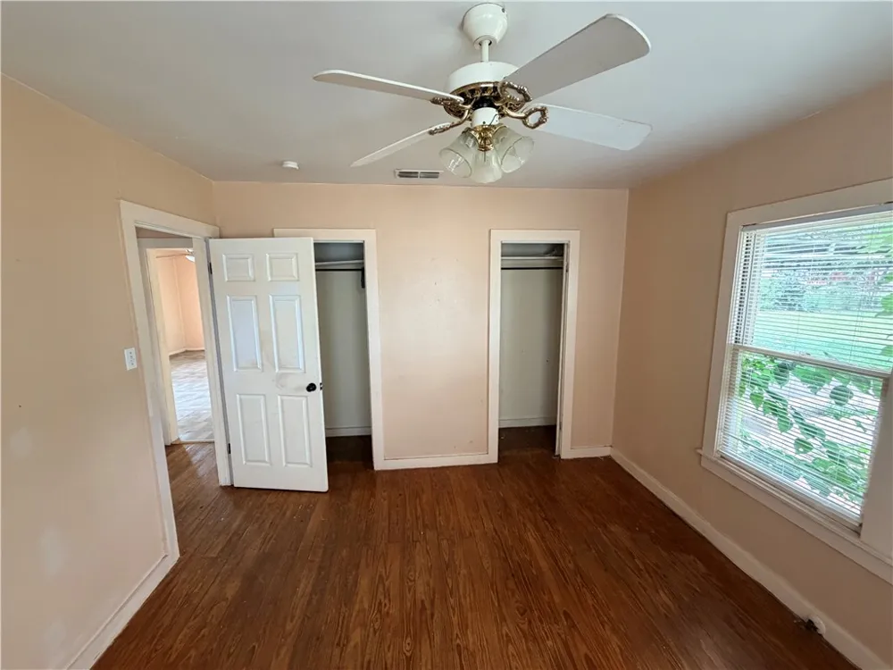 10420 Sixth Street Pettus, TX 78146
