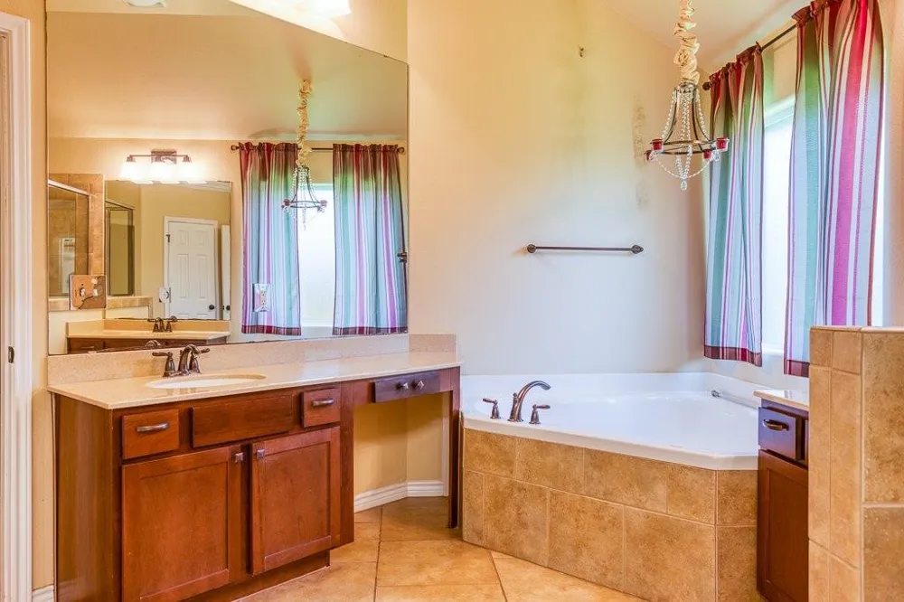 411 Long Point Drive Portland, TX 78374