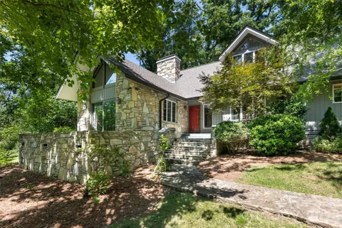 25 E Forest Road