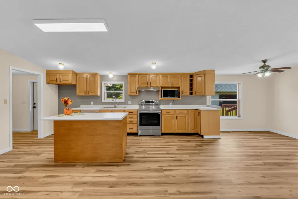 5382 E Old 36 Road Rockville, IN 47872