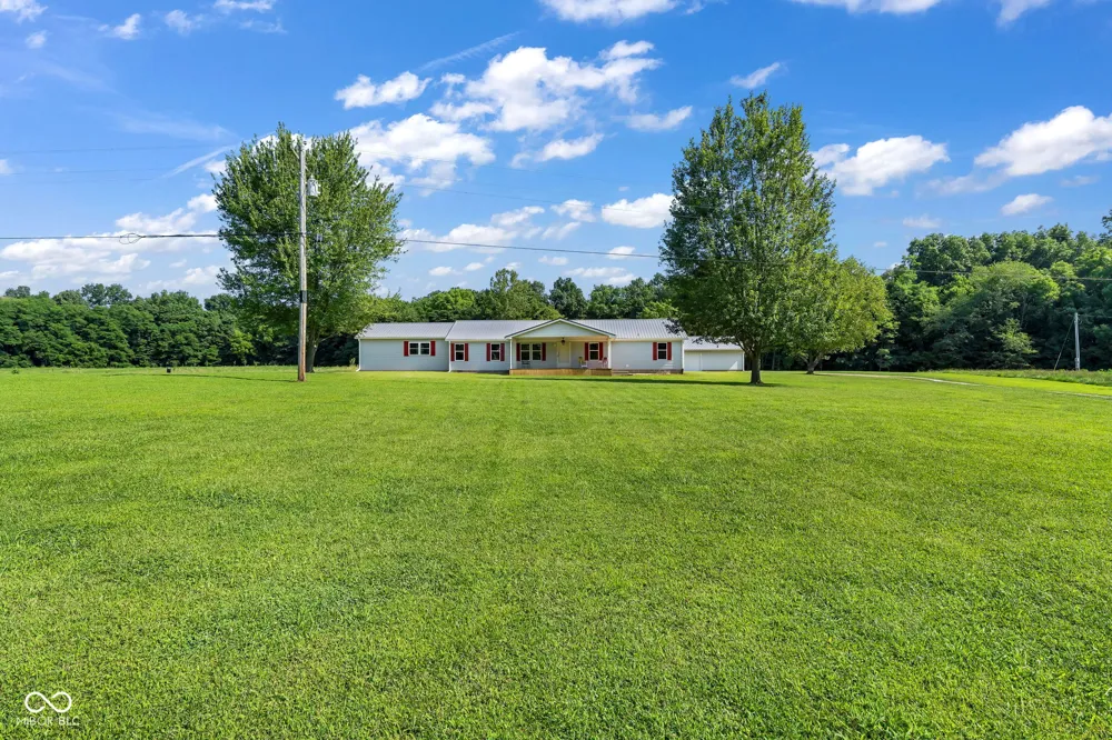 5382 E Old 36 Road Rockville, IN 47872