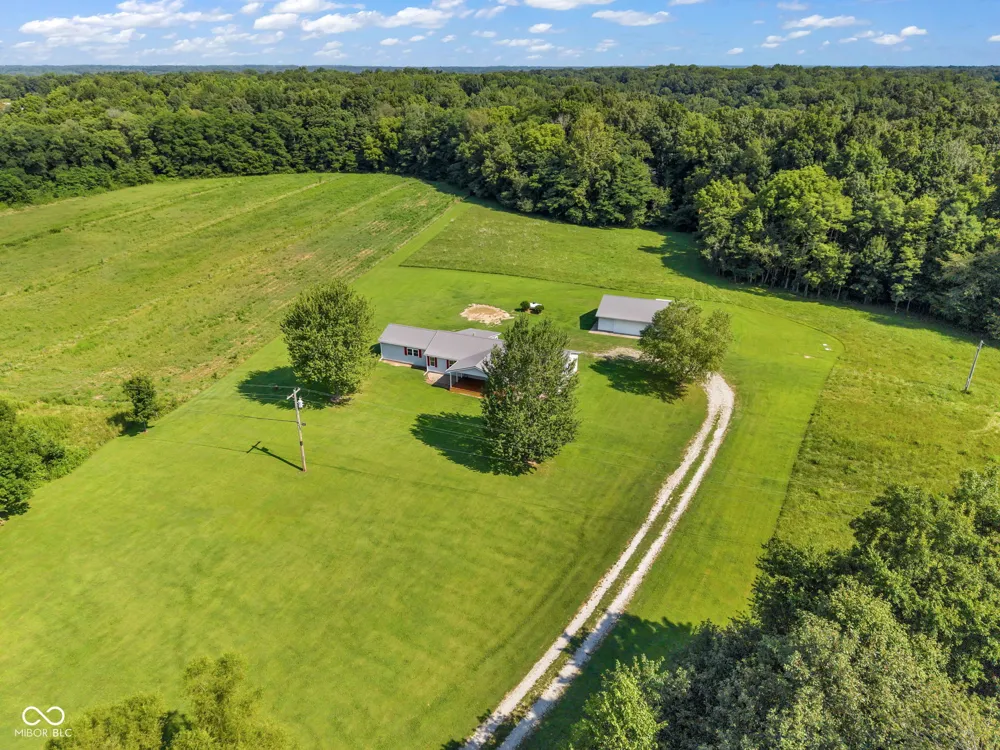 5382 E Old 36 Road Rockville, IN 47872