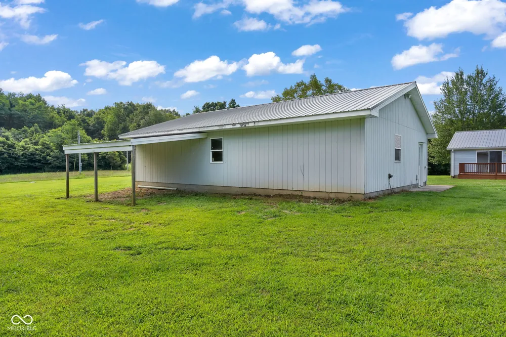 5382 E Old 36 Road Rockville, IN 47872