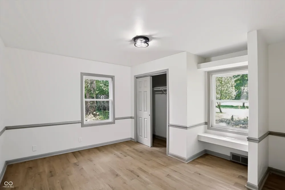 10465 Woodlawn Drive Carmel, IN 46280