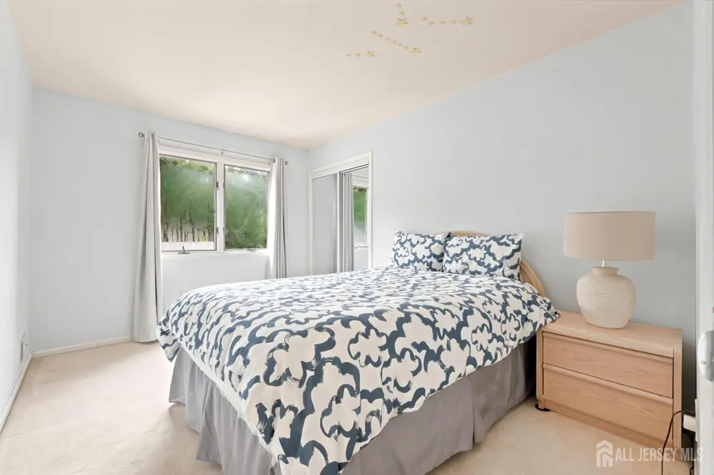 137 Redpine Loop Old Bridge, NJ 08857